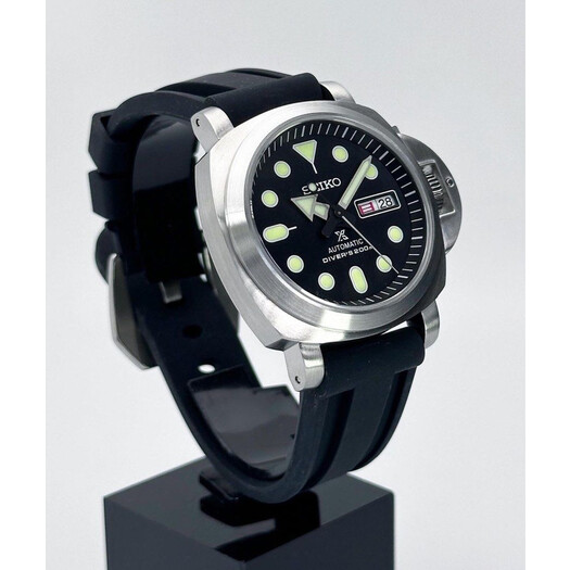 Custom Seiko Mod • PAM Black Day-Date Submersible w/ Sapphire Glass • 40mm